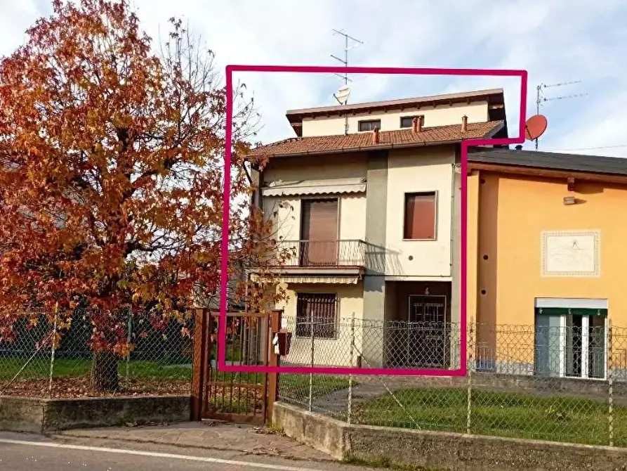 casa indipendente in vendita a Fino Mornasco