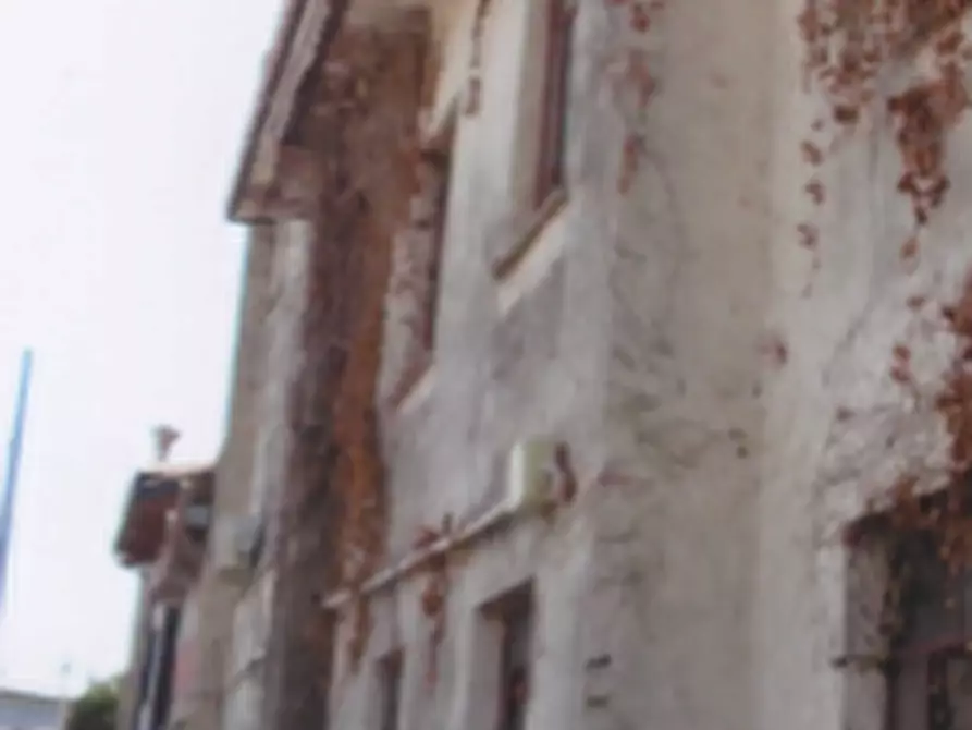 Immagine 4 di Stabile in vendita  in Via Casaretta a Cittadella