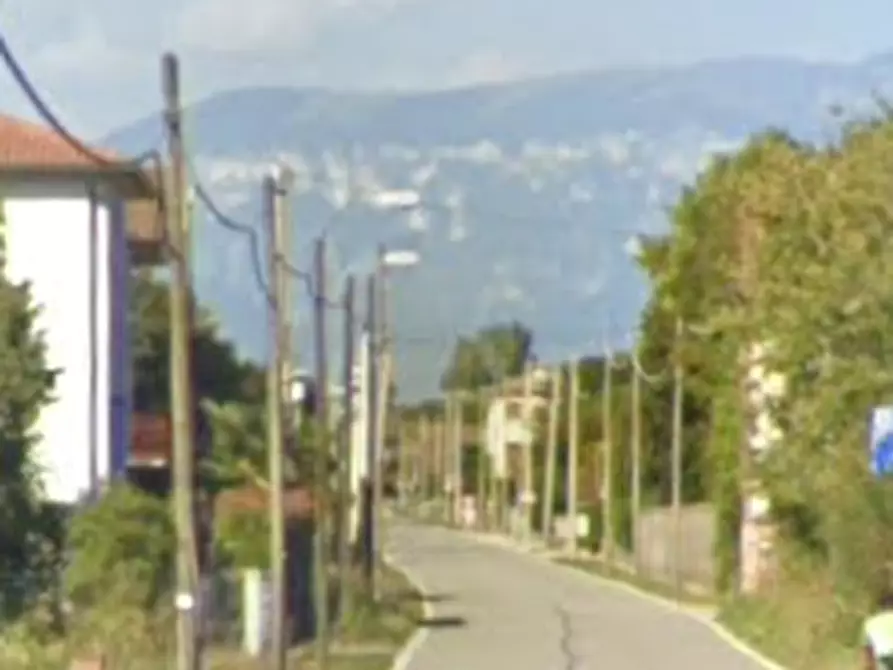 Immagine 16 di Stabile in vendita  in Via Casaretta a Cittadella