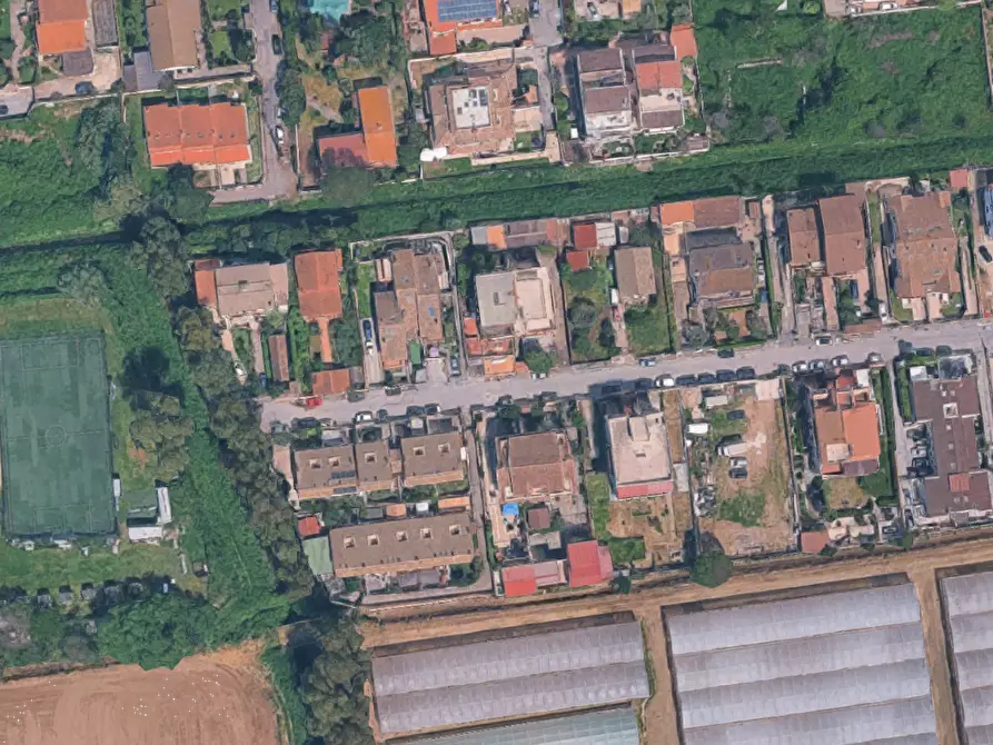 Immagine 17 di Appartamento in vendita  in Via Caiolo a Roma