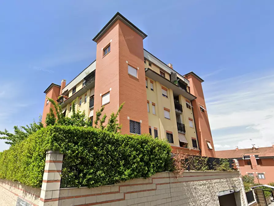 Immagine 9 di Appartamento in vendita  in Via Alberto Marvelli a Roma
