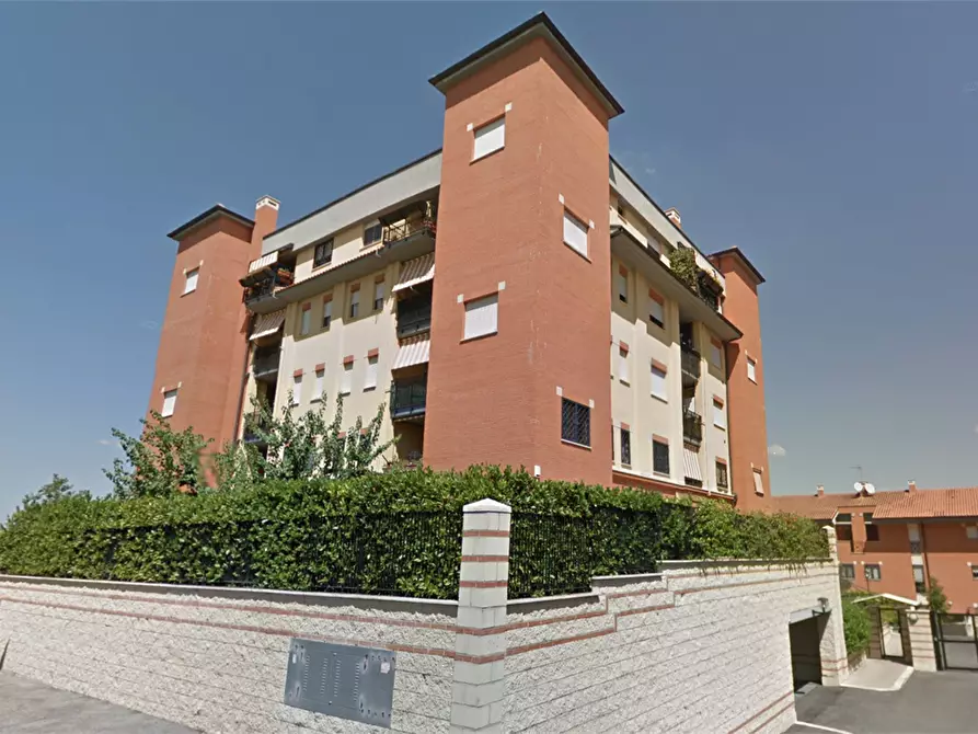 Immagine 13 di Appartamento in vendita  in Via Alberto Marvelli a Roma