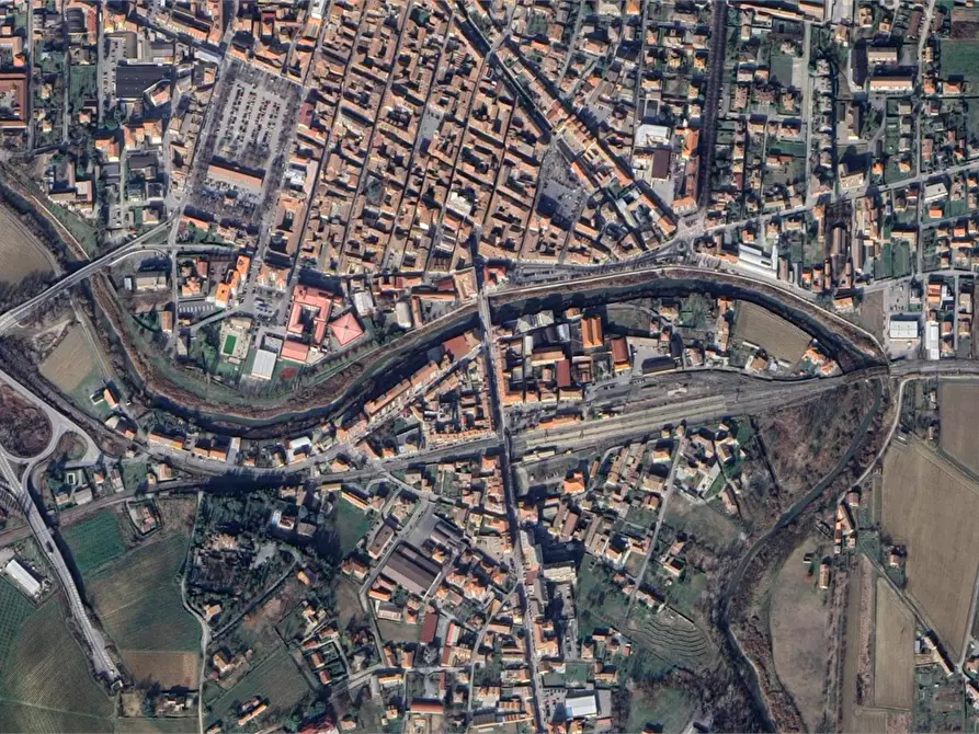 Immagine 16 di Appartamento in vendita  in Via S. Carlo a Nizza Monferrato