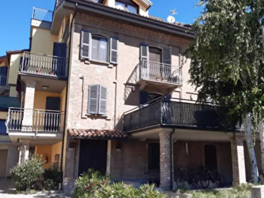 Immagine 2 di Appartamento in vendita  in Via San Carlo a Nizza Monferrato