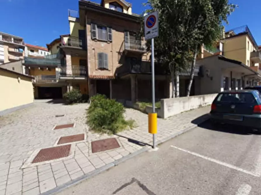 Immagine 4 di Appartamento in vendita  in Via San Carlo a Nizza Monferrato