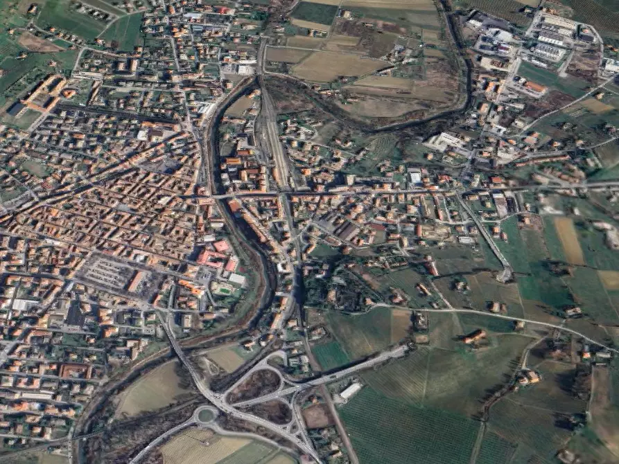 Immagine 10 di Appartamento in vendita  in Via San Carlo a Nizza Monferrato