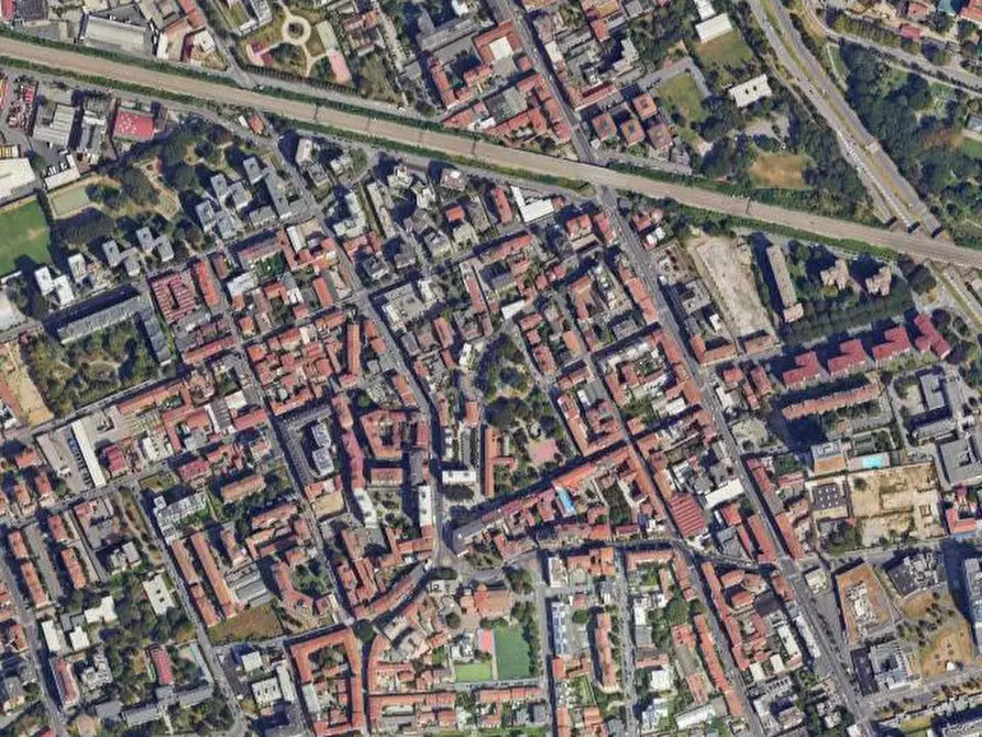 Immagine 5 di Garage in vendita  in Via Carlo Imbonati a Milano