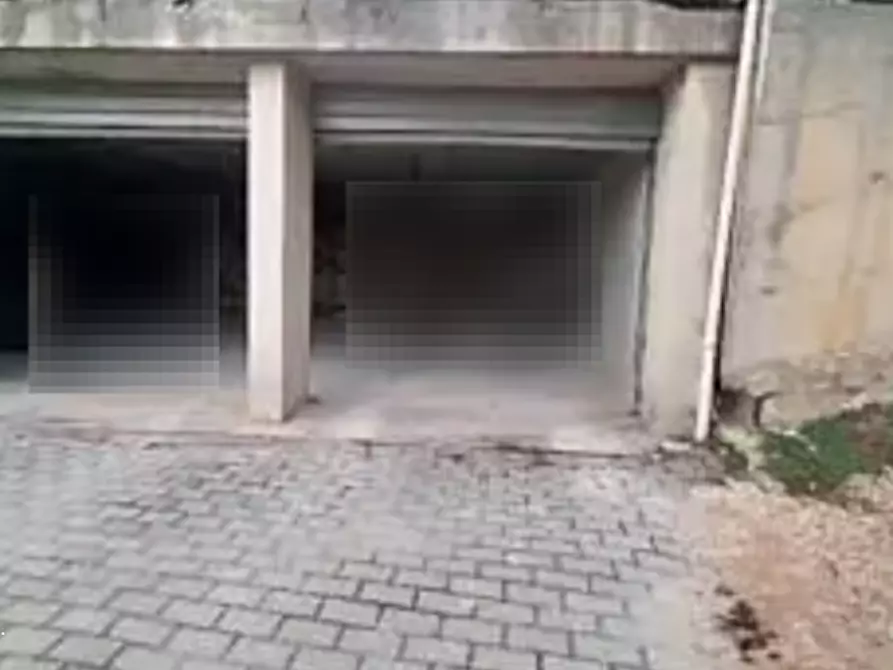 Immagine 1 di Garage in vendita  in Via Elpidiense Sud  a Montegranaro