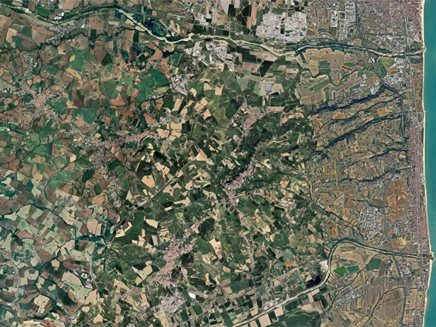 Immagine 13 di Garage in vendita  in Via Elpidiense Sud  a Montegranaro