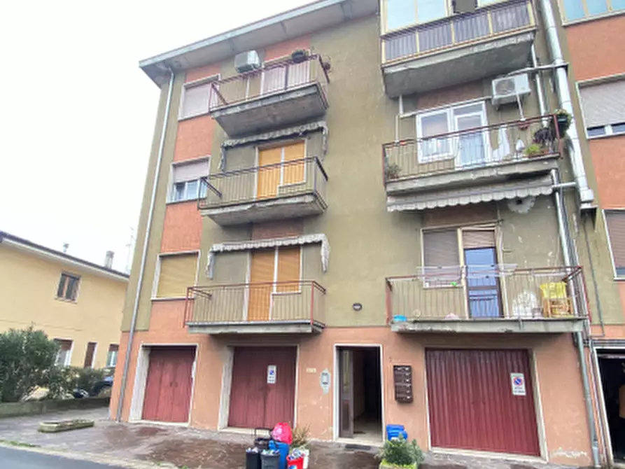 Immagine 1 di Appartamento in vendita  in  via Piave  a Marmirolo
