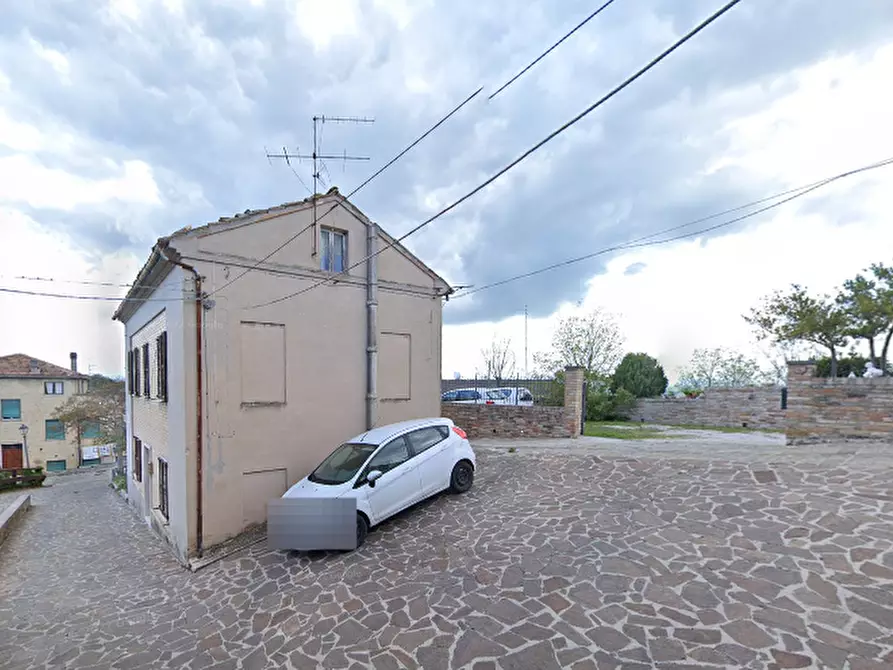 Immagine 2 di Casa indipendente in vendita  in Via Mentana a Montegiorgio