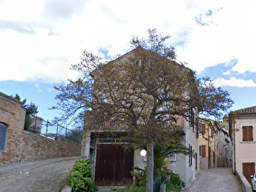 Immagine 13 di Casa indipendente in vendita  in Via Mentana a Montegiorgio