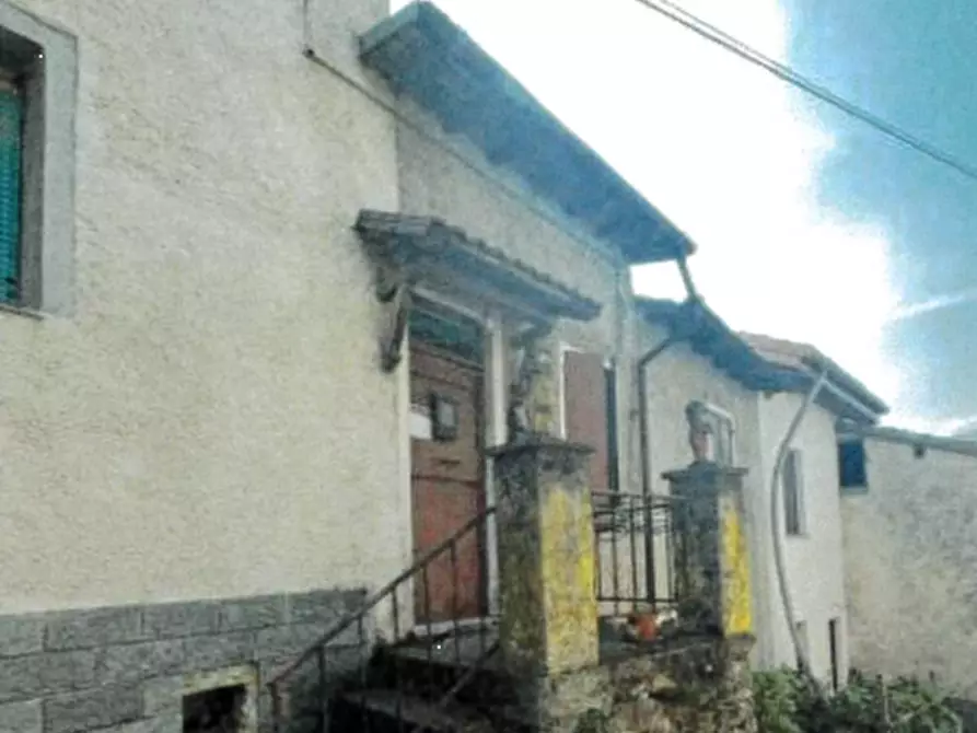 Immagine 1 di Casa indipendente in vendita  in Via Castello a Arquata Scrivia