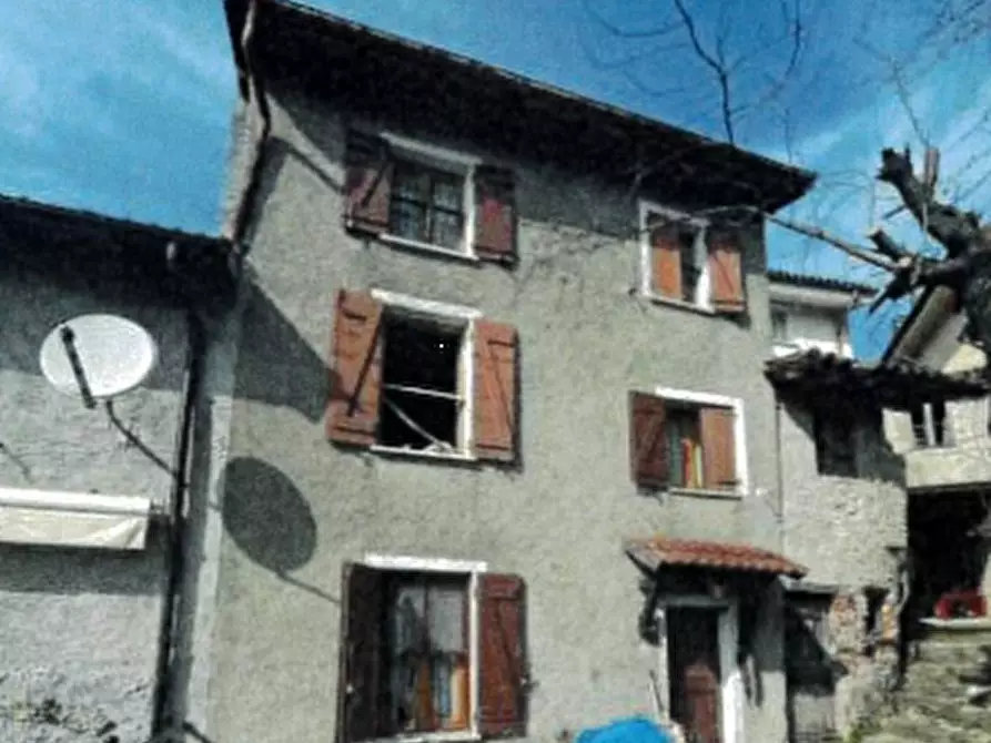 Immagine 2 di Casa indipendente in vendita  in Via Castello a Arquata Scrivia