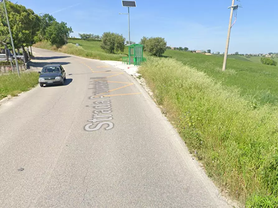 Immagine 6 di Garage in vendita  in Contrada Solagna a Rapagnano