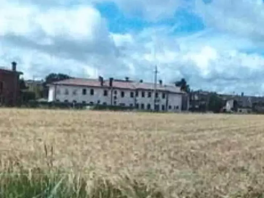 Immagine 1 di Terreno edificabile in vendita  in Via Casa Rossa a Giavera Del Montello