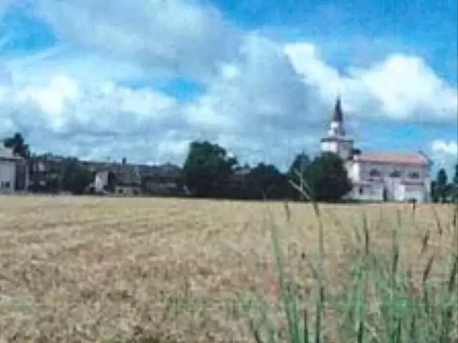 Immagine 3 di Terreno edificabile in vendita  in Via Casa Rossa a Giavera Del Montello