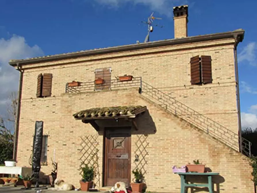Immagine 2 di Casa indipendente in vendita  in Strada Monte Travaglioso a Sant'elpidio A Mare
