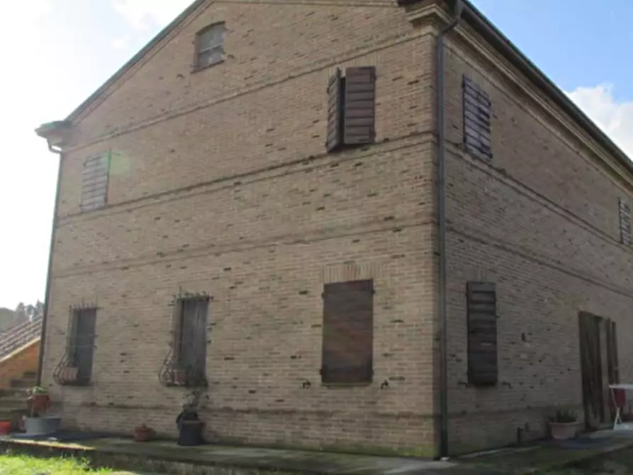 Immagine 3 di Casa indipendente in vendita  in Strada Monte Travaglioso a Sant'elpidio A Mare