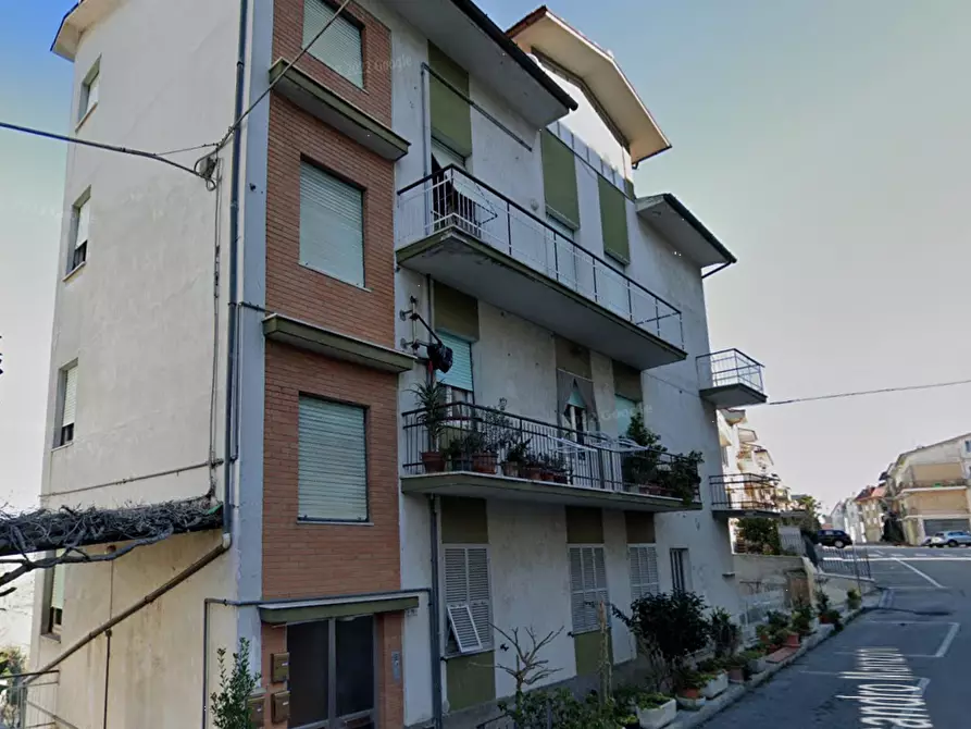 Immagine 11 di Appartamento in vendita  in Via Alessandro Manzoni a Montegranaro
