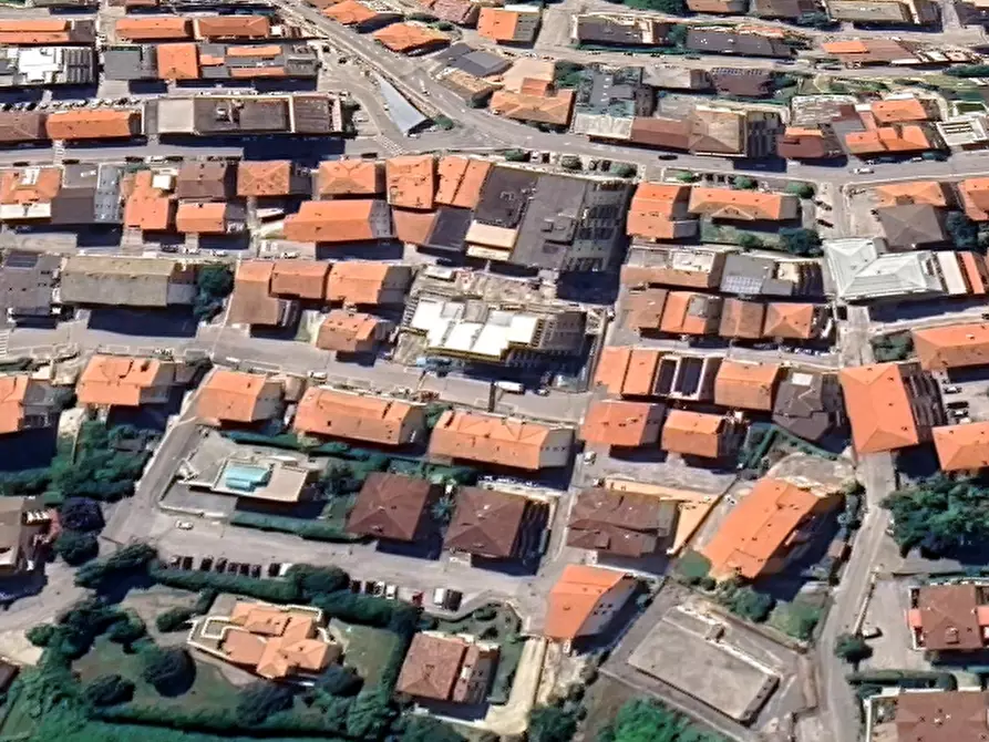 Immagine 10 di Stabile in vendita  in Via Curtatone  a Montegranaro