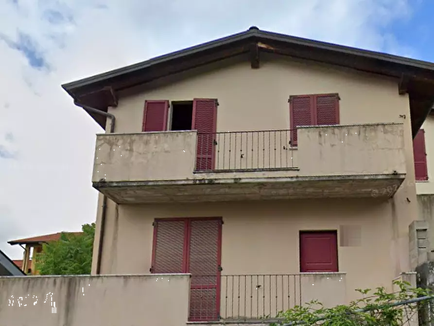 Immagine 3 di Appartamento in vendita  in Via Celso Tonucci a Fossombrone