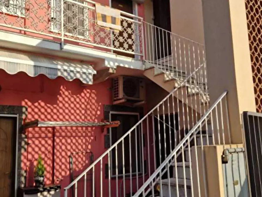 Immagine 2 di Appartamento in vendita  in Piazza Indipendenza a Parabiago