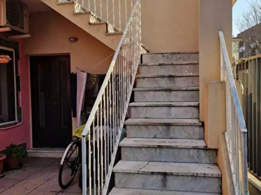 Immagine 4 di Appartamento in vendita  in Piazza Indipendenza a Parabiago