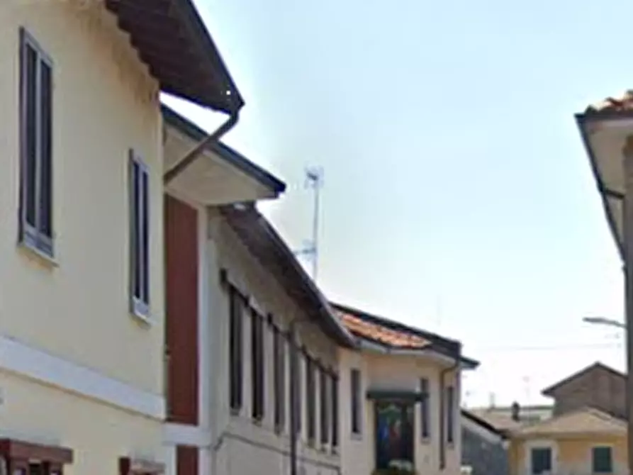 Immagine 8 di Appartamento in vendita  in Piazza Indipendenza a Parabiago