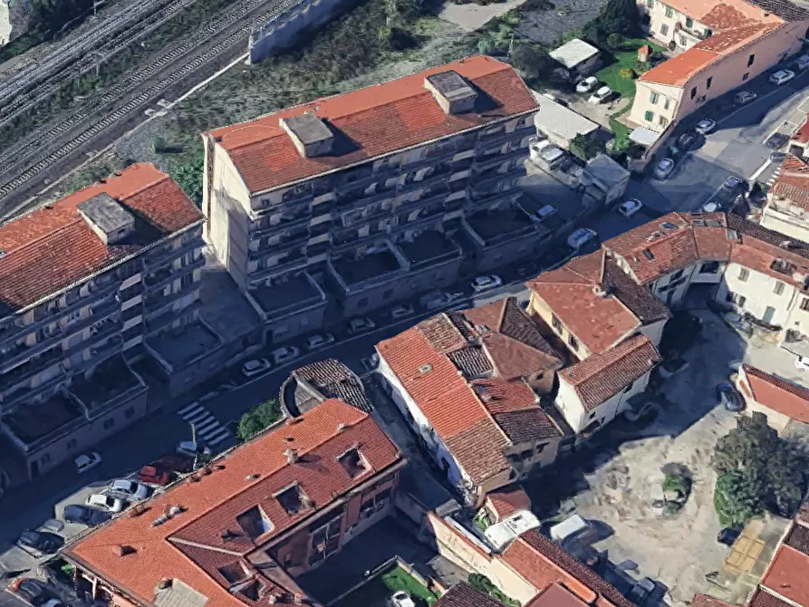 Immagine 21 di Appartamento in vendita  in Via Girolamo Savonarola a Sesto Fiorentino