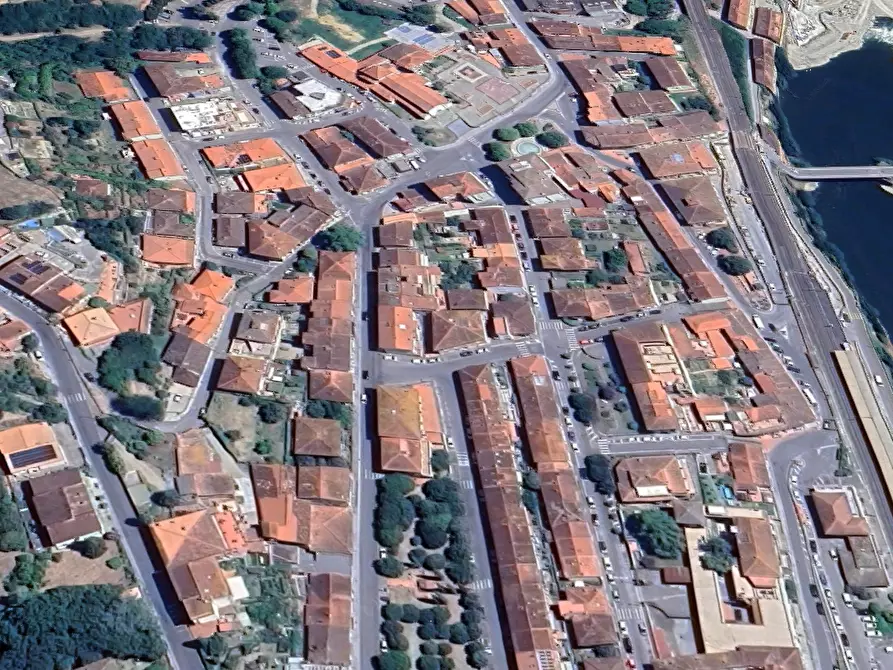 Immagine 4 di Negozio in vendita  in Via Giuseppe Garibaldi a Rignano Sull'arno