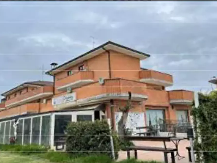 Immagine 1 di Appartamento in vendita  in Via Urbino a Monte Urano