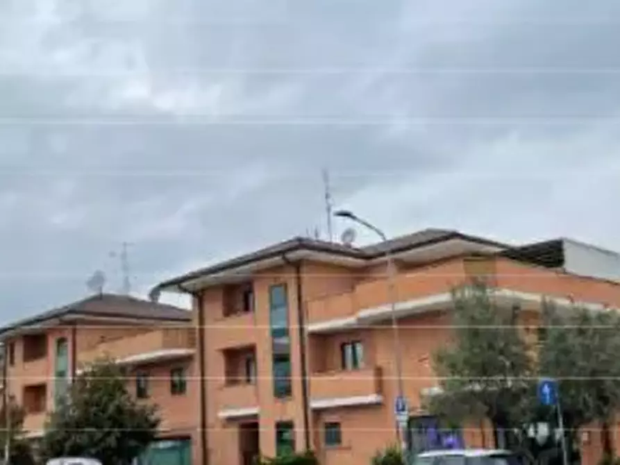 Immagine 2 di Appartamento in vendita  in Via Urbino a Monte Urano