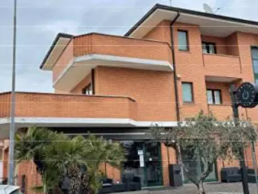 Immagine 3 di Appartamento in vendita  in Via Urbino a Monte Urano