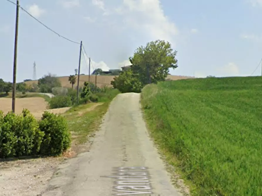 Immagine 10 di Capannone industriale in vendita  in Via C. da Lavandara a Fermo