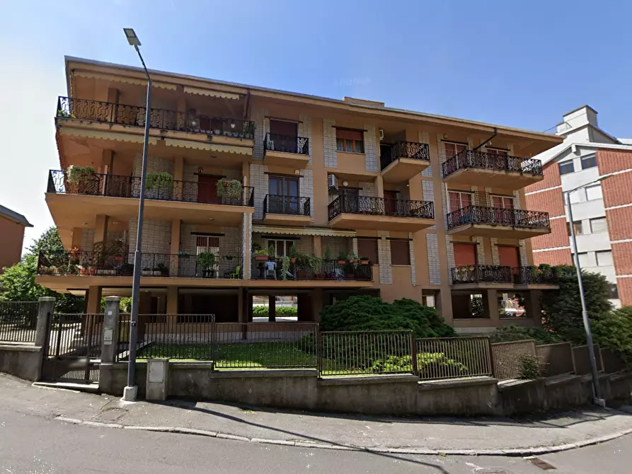 Immagine 2 di Appartamento in vendita  in Corso Milano a Asti