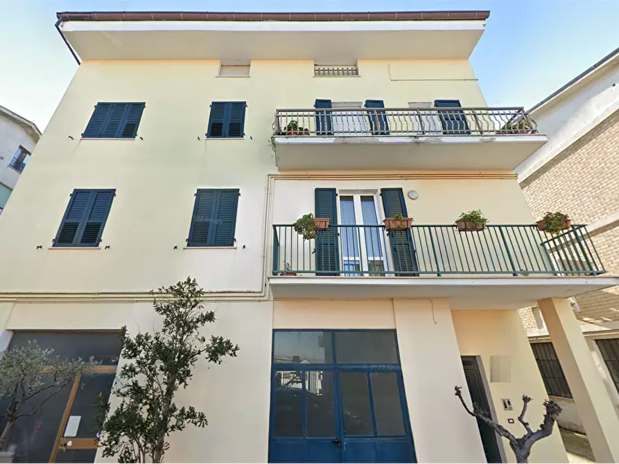 Immagine 18 di Laboratorio in vendita  in Via Alessandro Manzoni  a Montegranaro