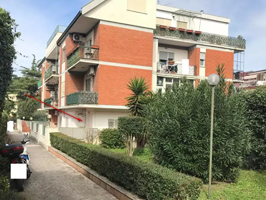 appartamento in vendita a Roma in zona Appio Claudio