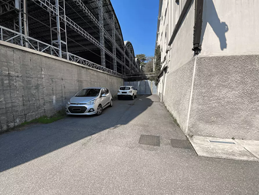 terreno edificabile in vendita ad Alzano Lombardo