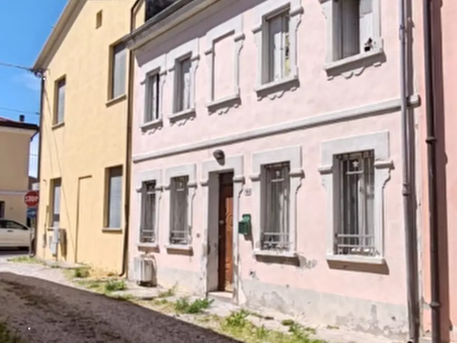 Immagine 6 di Casa indipendente in vendita  in Vicolo Terzo a Curtatone