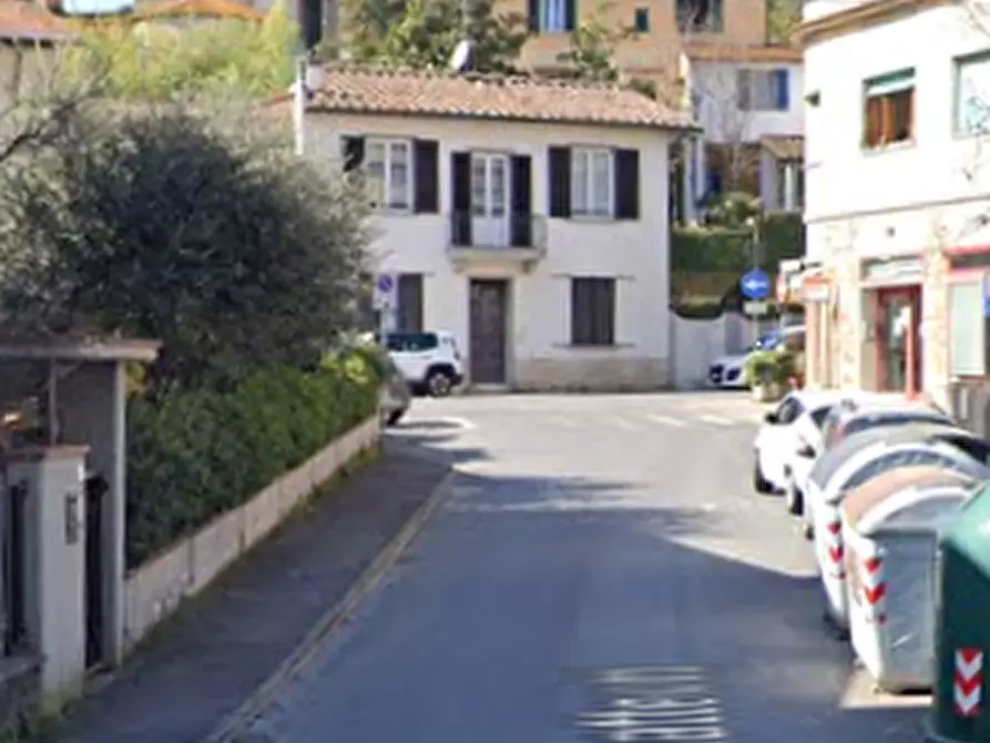 Immagine 11 di Laboratorio in vendita  in Via Giacomo Matteotti  a Signa