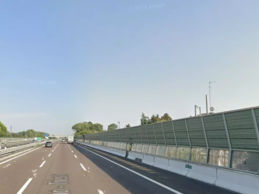 Immagine 10 di Casa indipendente in vendita  in Via Madonna della Salute a Padova