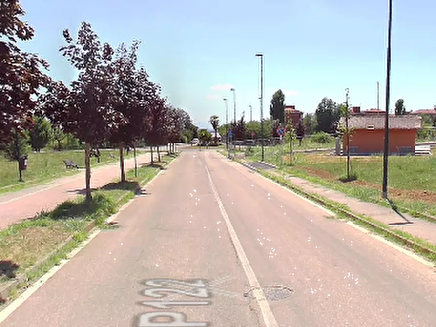 Immagine 12 di Garage in vendita  in Via Giacinto Giordano  a Chieri