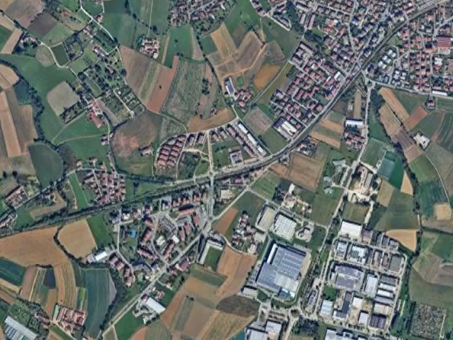 Immagine 14 di Garage in vendita  in Via Giacinto Giordano  a Chieri