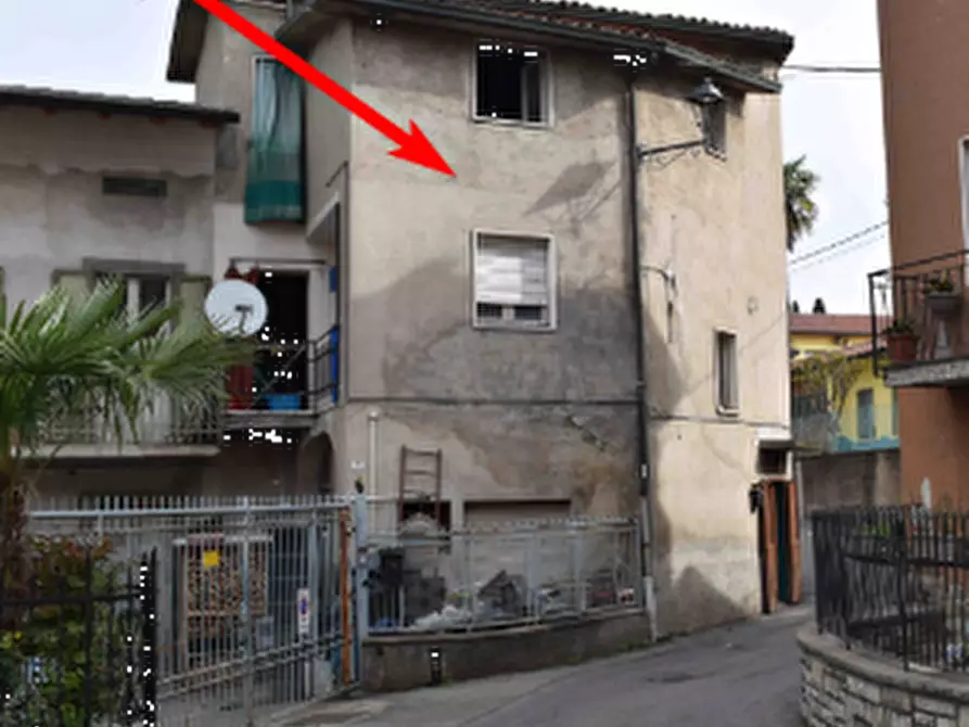 Immagine 2 di Casa indipendente in vendita  in  Via A. Faccanoni  a Credaro
