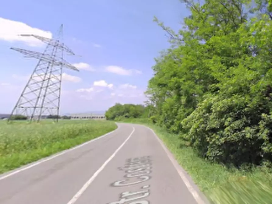Immagine 5 di Terreno agricolo in vendita  in strada costiera a Cornate D'adda