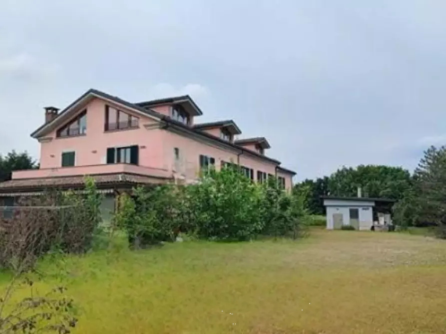 Immagine 2 di Appartamento in vendita  in Via Castelceriolo a Alessandria