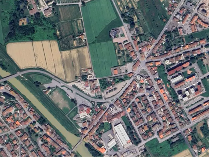 Immagine 3 di Appartamento in vendita  in Via Valdelsa a Empoli