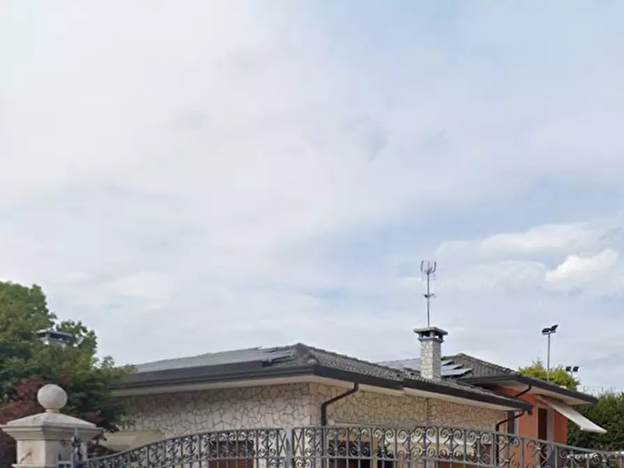 Immagine 8 di Casa indipendente in vendita  in Via Roma a Montegaldella