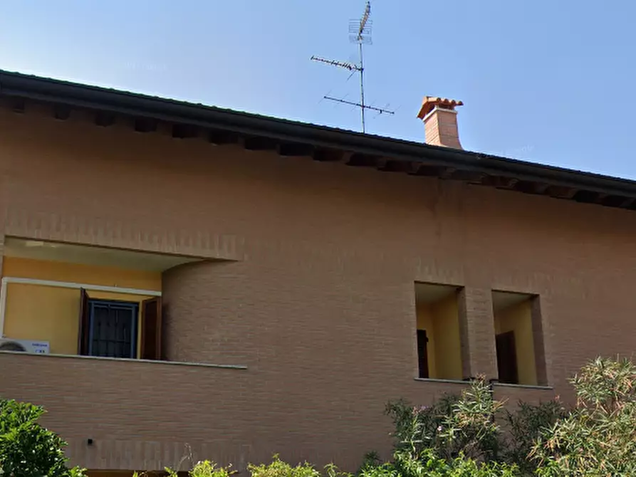 Immagine 13 di Villa in vendita  in Via Damiano Chiesa a Nerviano